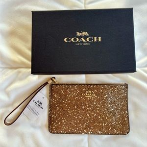 Coach Wristlet (IM/Gold)